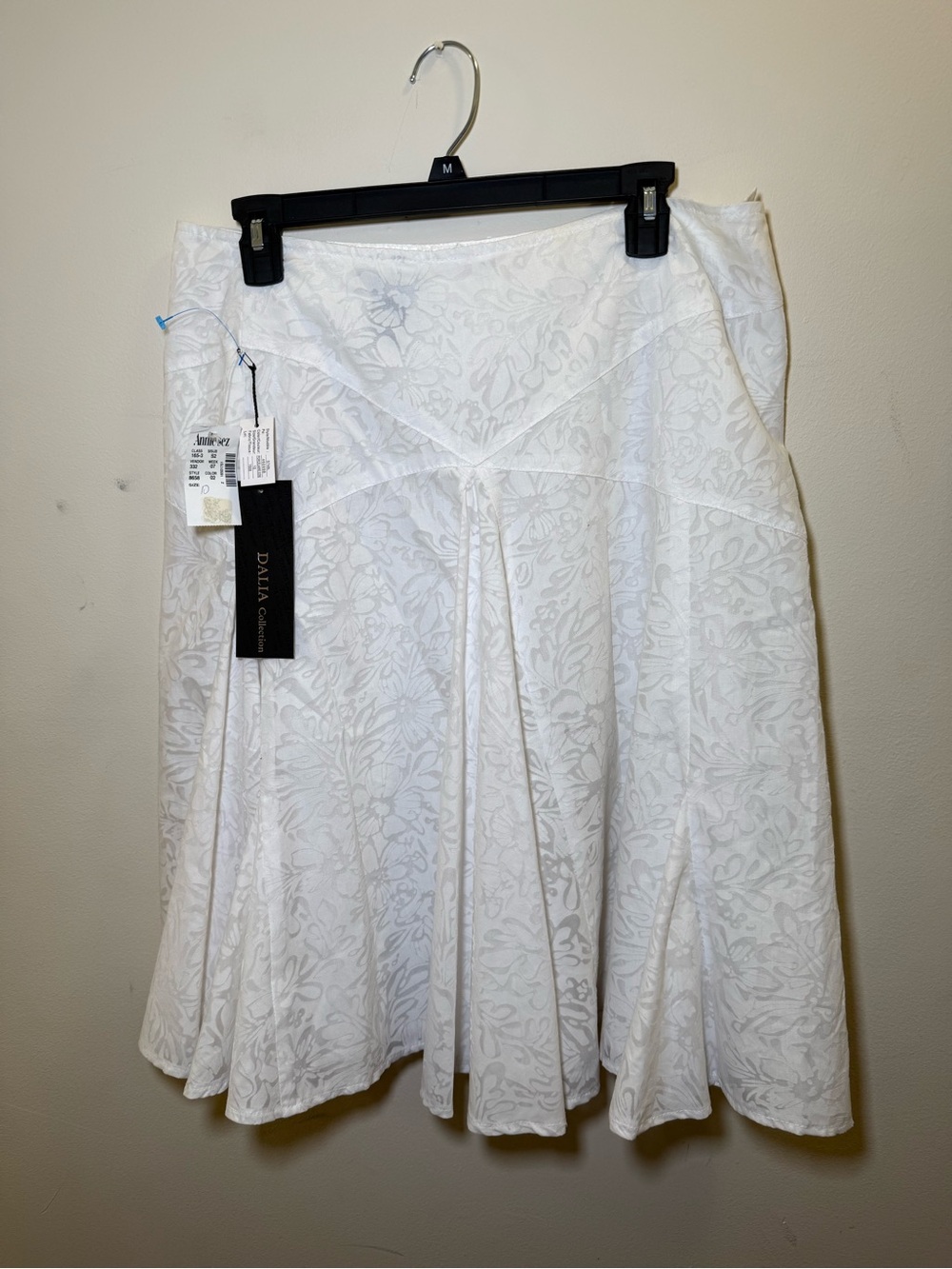 Dalia Collection White Burnout Jacquard Floral Midi Skirt Pleated Sz 10 NWT